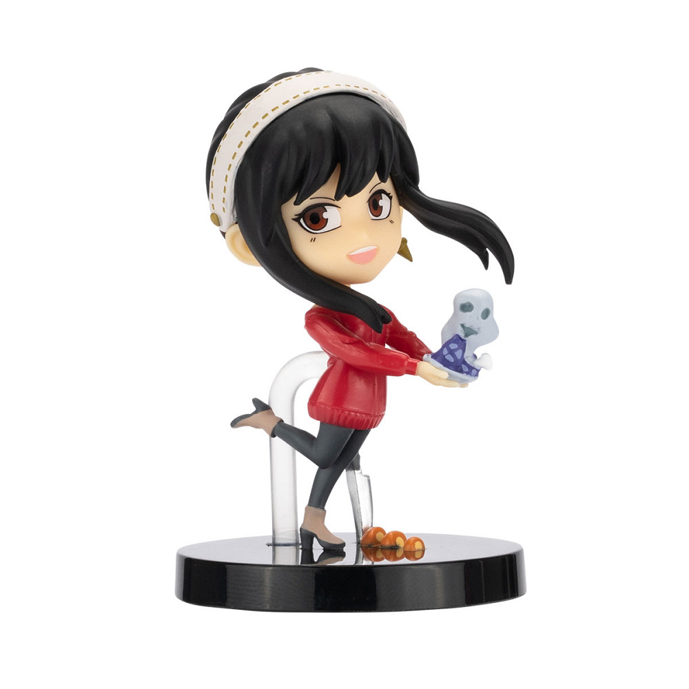 Ігрова фігурка Total Anime W1 - Йор Дніпро - фото 1