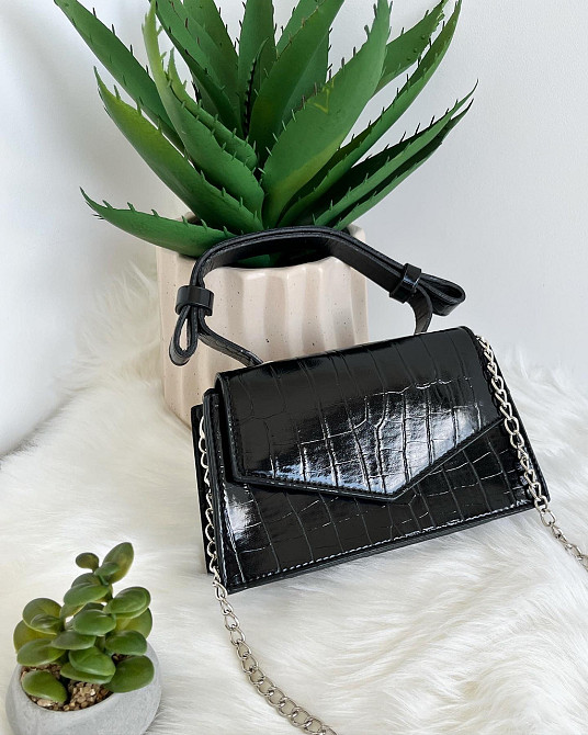 Сумочка клатч жіноча молодіжна яскрава через плече сумка Крохатушка одяг Київ - фото 5