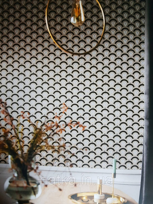 Шпалери вінілові Lutece Melody 51197109 геометрія напівкруги смуги фігури чорні бежеві білі золотисті Київ - фото 1