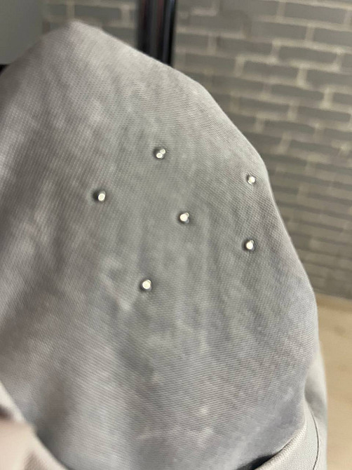 Футболка жіноча A-N 25008 оверсайз подовжена варена тай дай принт Міккі маус попереду з камінчиками one size, світло-сірий, one size Київ - фото 19