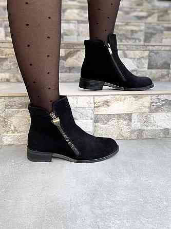 Vesna Жіночі черевики VESNA чорні натуральна замша 37р.-24см. 39р.-25,5см. (1108) Коломыя