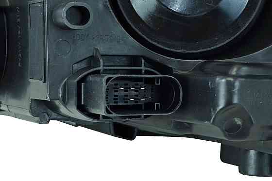 Фара Focus 3 (2014-2019) рестайлінг ліва чорна покажчик повороту жовтий галоген (ручний коректор) без ДХО Форд Мукачево