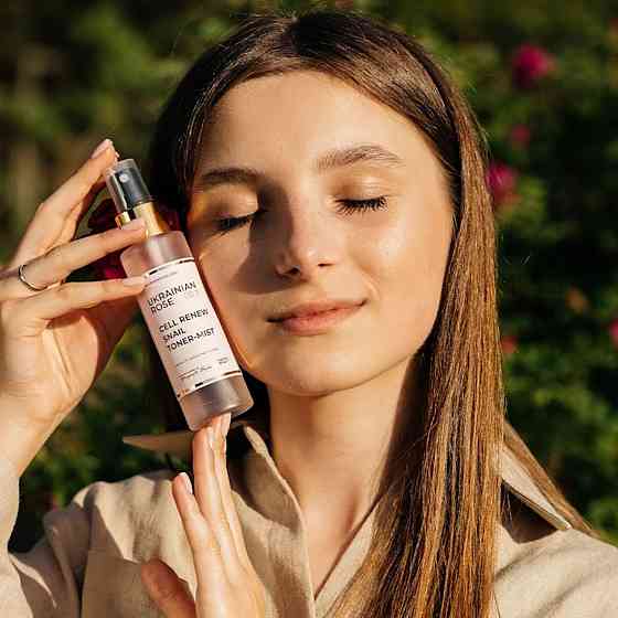 Тонер-міст для обличчя з 4-D гіалуроновою кислотою Ukrainian Rose 100 мл Київ