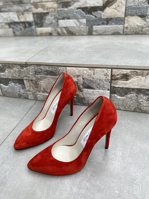 Туфлі жіночі M-LUX червоні натуральна замша каблук 10.5 см 38 р. (91020) Коломия - фото 2