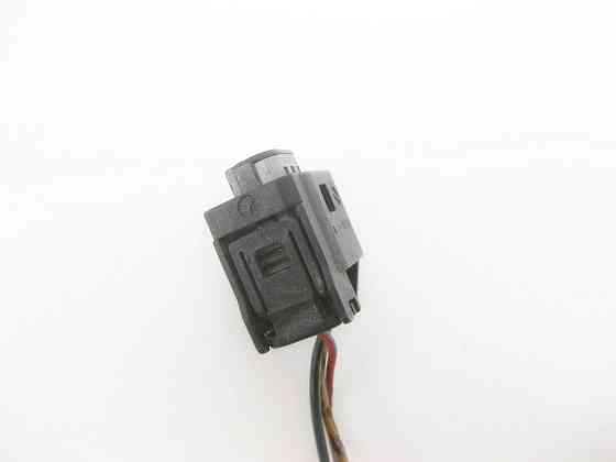 Mercedes-Benz  A2105402181 Електричний роз'єм 3 PIN з проводом CLS C219 E-class W211 ML W164 R-class short W251 C-Class W205 GLC X253 C-class W20 Одеса