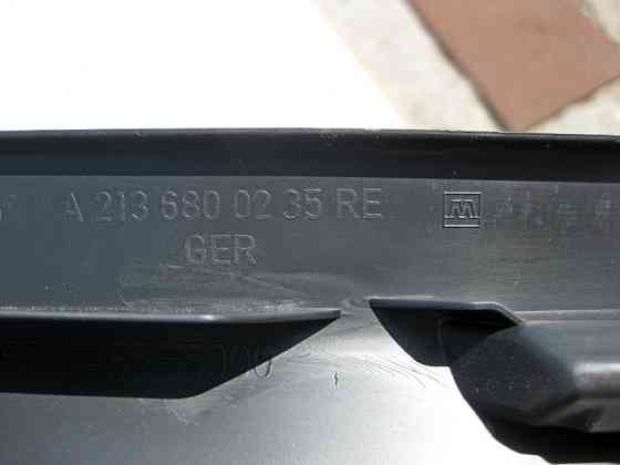 Mercedes-Benz  A2136800235 9051 Накладка порога чорна внутрішня передня права E-Class W213 Одеса
