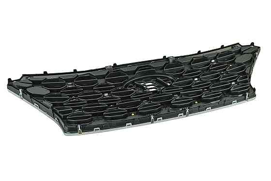 Решітка Хюндай Santa Fe 4 TM (2018-2021) дорест хромована під камеру радіатора Мукачево