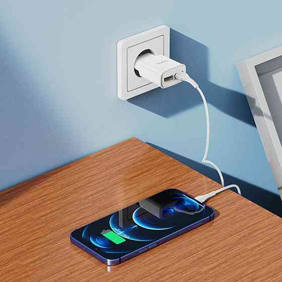 Мережевий зарядний пристрій HOCO C88A Star dual port charger, колір білий 6931474749499 Одеса