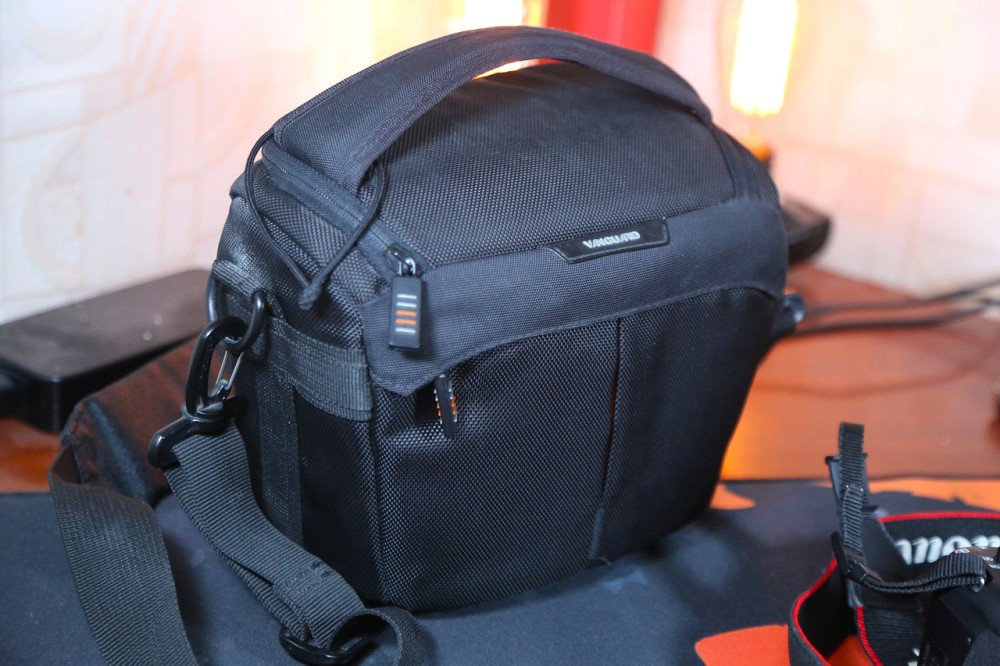 Дзеркальний фотоапарат Canon EOS 550D + EF-S 18-135 Дзеркалка.Комплект. Б\У Київ - фото 7