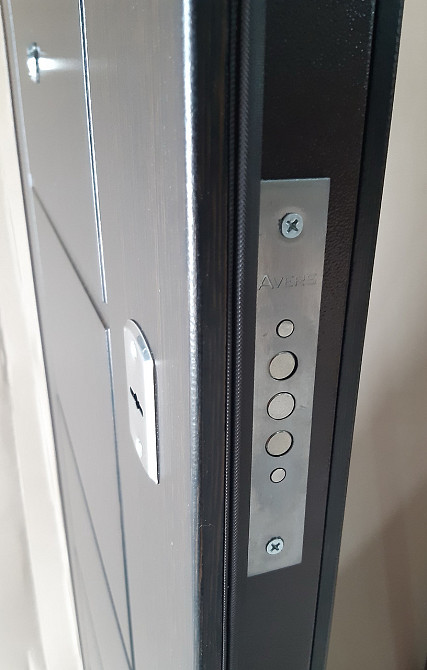 Двери квартирные Redfort, модель Канзас комплектация Эконом Киев - изображение 4