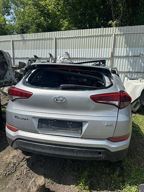 Фонари LED в крышку багажника Hyundai Tucson 2016–2018 Киев - изображение 1