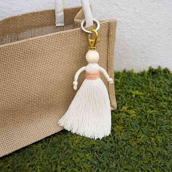 Набор макраме для рукоделия и плетения брелока 