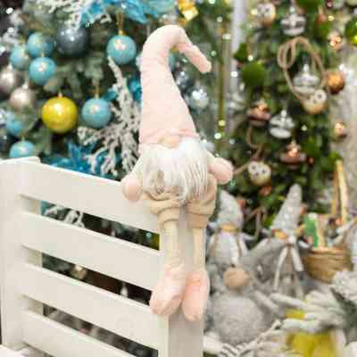 Прикраса декоративна YES! Fun Гном новорічний 60 см, рожевого кольору (973615) Вінниця