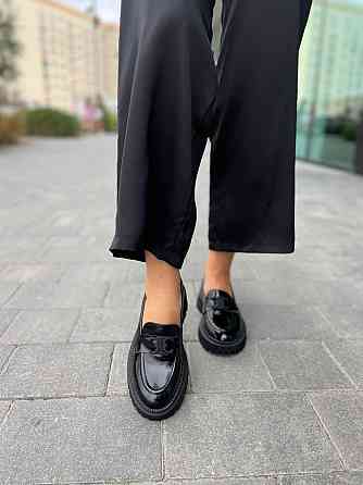 Туфли женские KATI SHOES черные лакированные натуральная кожа на низком ходу размер 36-40 (305) Коломия