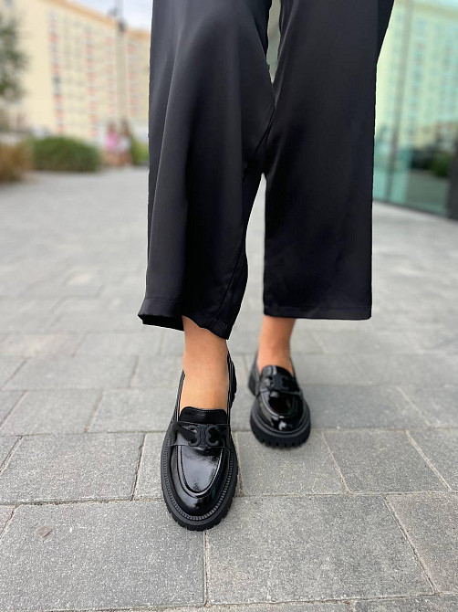 Туфли женские KATI SHOES черные лакированные натуральная кожа на низком ходу размер 36-40 (305) Коломия - фото 4