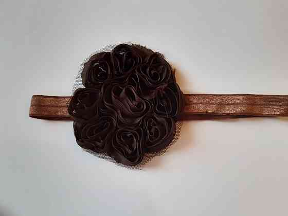 Дитяча пов'язка коричнева - окружність 42-55см, квітка 8см Київ