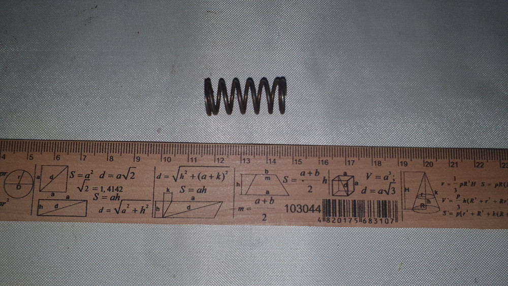 Пружина сжатия 13.5х30х1.5 мм. СССР. Харьков - изображение 2