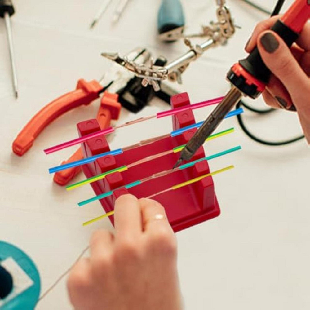 Третя рука для пайки з магнітами та пластиковою основою Київ - фото 1