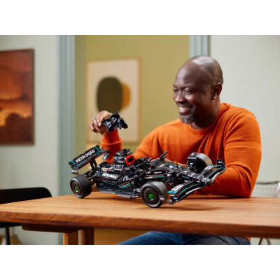 Конструктор LEGO Technic Mercedes-AMG F1 W14 E Performance 1642 деталі (42171) Вінниця - фото 4