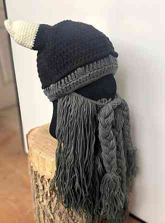 Зимова шапка вікінга RESTEQ - тепла шапка з рогами і довгою бородою, костюмна в'язана маска для свят, косплея і зимових прогулянок Київ