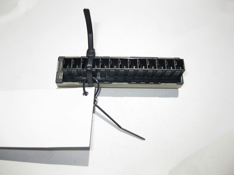 Mercedes-Benz  A0045468040 Розподільник потенціалів CAN C-Class W204 E-Class W212 C207 GLK X204 Одесса - изображение 1