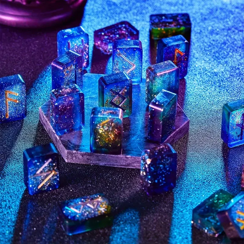 Силиконовый молд (форма) для изготовления рун 22×10,5 см + набор блёсток для смолы Киев - изображение 3