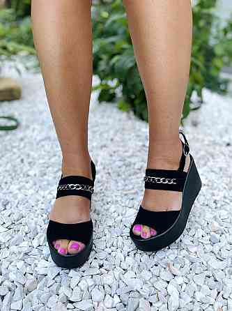 Vikttorio Босоніжки жіночі чорні літні VIKTTORIO Кароліна з натуральної замші/Бісоніжки на плат Коломыя