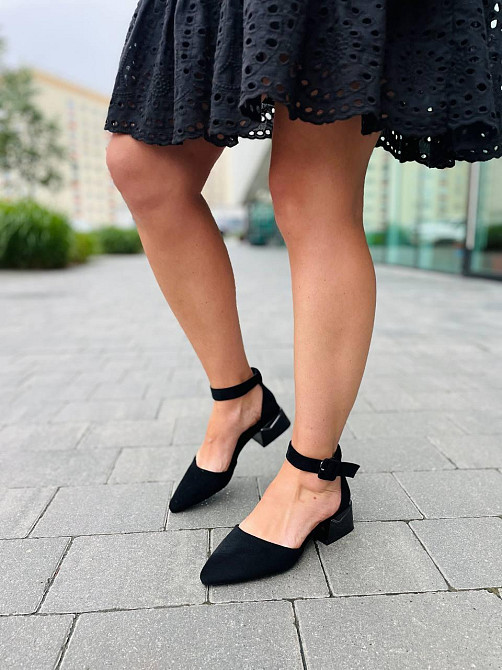 Meideli Чорні босоніжки літні жіночі на низьких підборах із закритим носком, з екозамші MEIDELI Коломыя - изображение 5