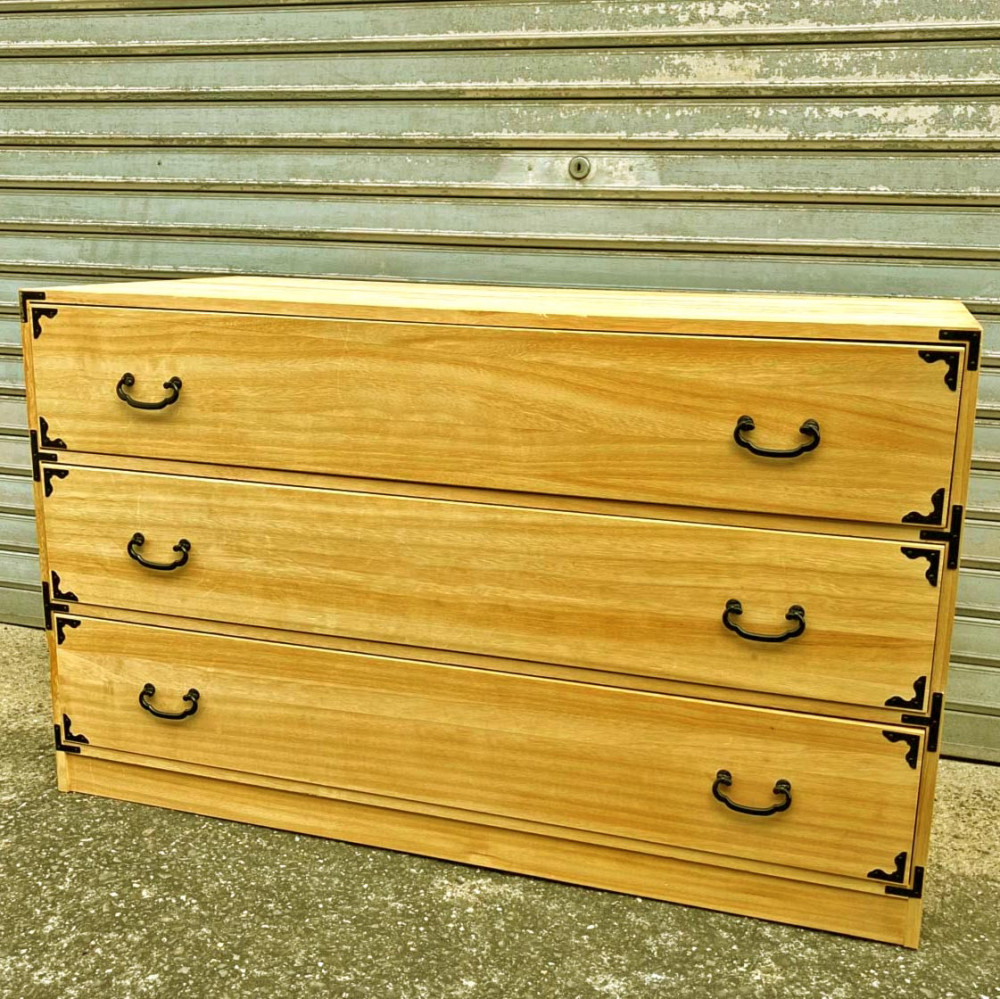 Комод тансу 