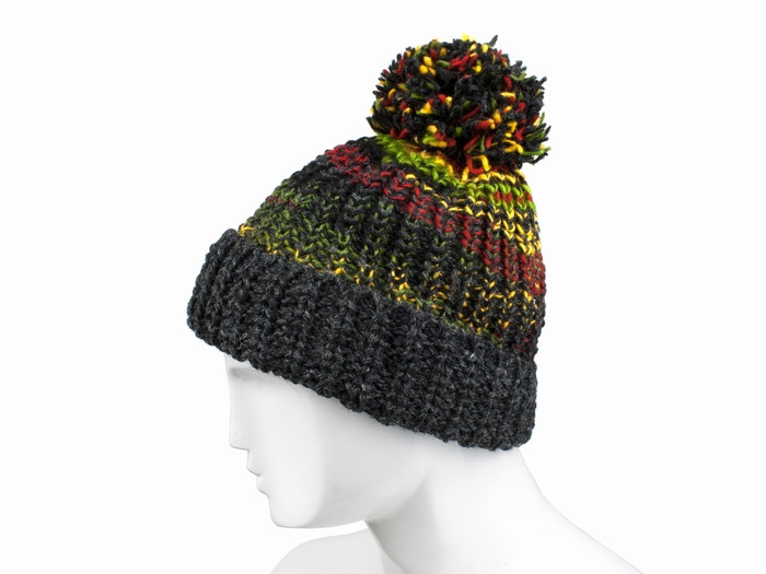 Мужская вязаная шапка с бубоном Киев - изображение 3