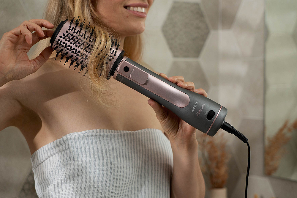 Фен-щітка ARDESTO Brush Pink Touch, 1200Вт, 2 швидкості, 2 темп. режими, LED-дисплей, функція іонізації , 4 насадки, сірий+ рожевий Київ - фото 4