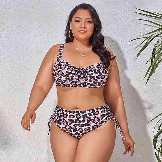 Жіночий роздільний купальник великих розмірів Plus Size з тонким поролоном та плавками сліпами із завищеною посадкою леопардовий Київ