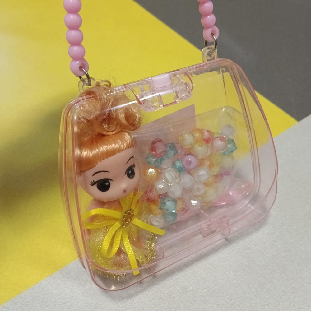 Кукла в сумочке в наборе с бисером для браслета. Киев - изображение 4