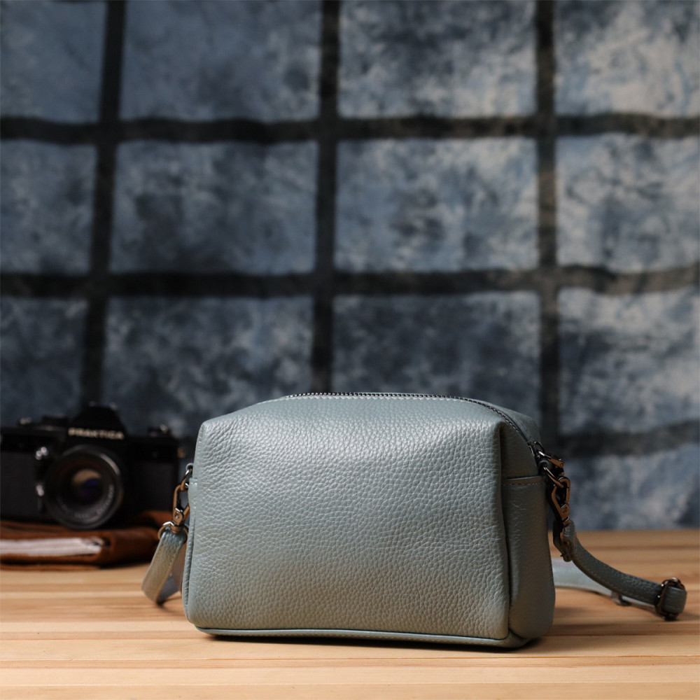 Елегантна жіноча сумка з натуральної шкіри із сучасним декором Vintage 22925 Блакитний Київ - фото 10