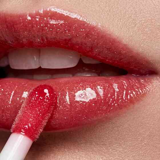 Олійка-блиск для губ Strawberry Rose Ukrainian Rose 7 мл Київ