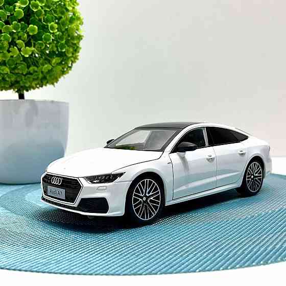 Машинка Audi А7 Авто Експерт металопластик 1:24 звук світло інерція Біла (1904-17) Чернігів