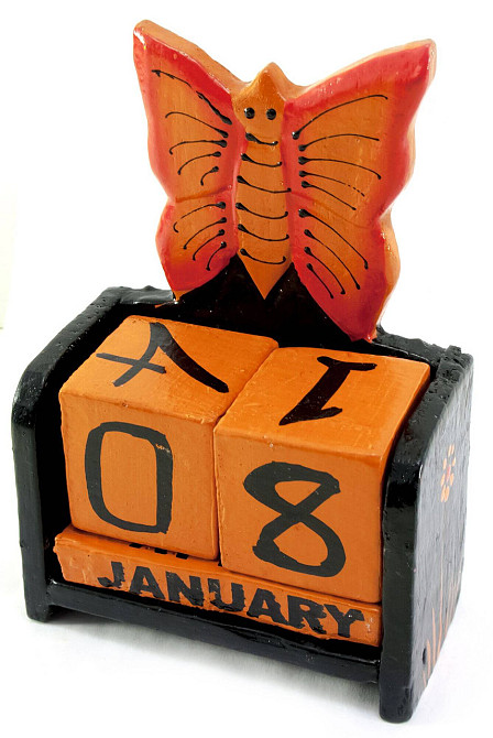 Календарь из дерева Бабочка черная Киев - изображение 1