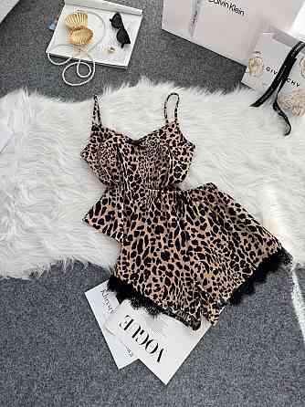 Женская базовая повседневная домашняя шелковая пижама с кружевом Бежевий, 42/44 Одесса