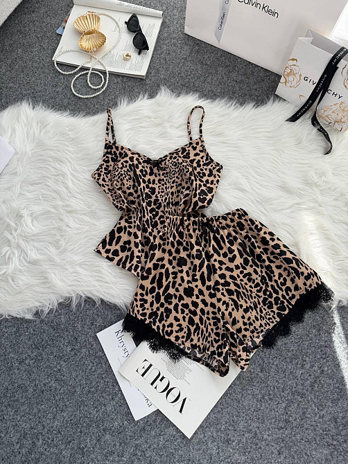 Женская базовая повседневная домашняя шелковая пижама с кружевом Бежевий, 42/44 Одесса - изображение 6