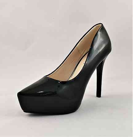 Жіночі Чорні Туфлі на Каблуку Шпильке Лакові Модельні (розміри: 36,38,40) — 16-1 Дніпро