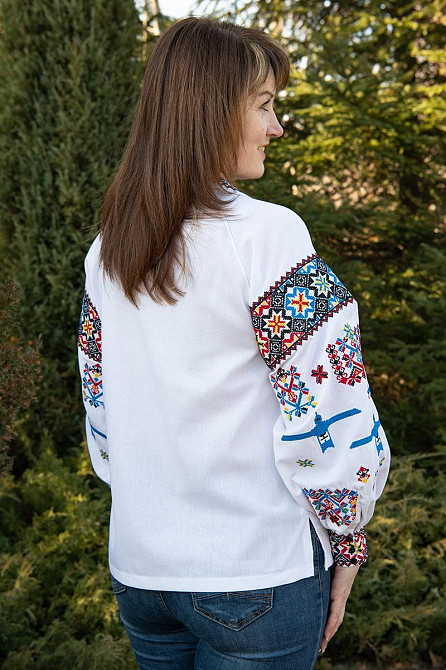 Вышиванка женская, льняная, белая, с длинным рукавом, топ Киев - изображение 5