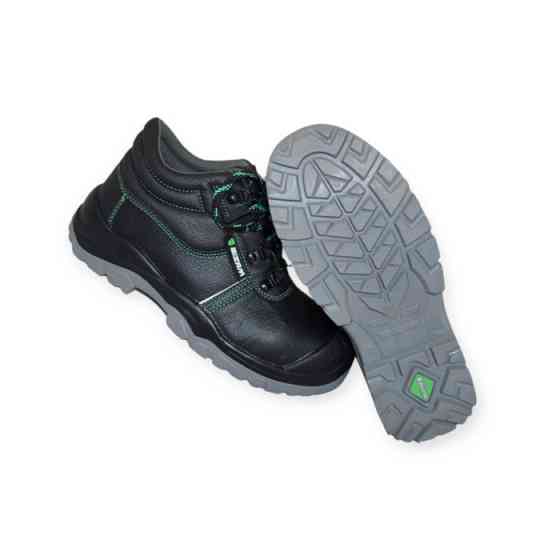 Черевики Boston Light захисні, нар. 40 шкіра, антиковзкі, легкі, підкладка поліестер Мукачево