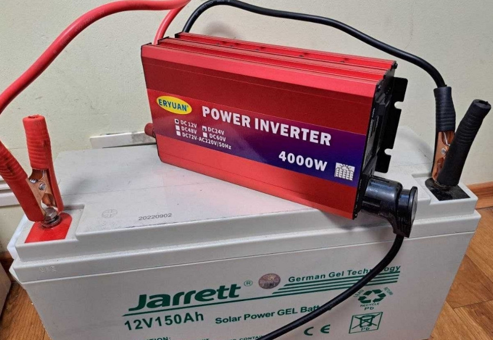 Інвертор Перетворювач 4000 Ват 12ілі24 В на 220 В з вольтметром. Київ - фото 4