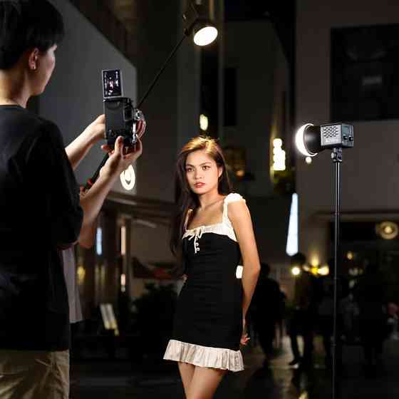 Світло постійне з акумулятором 40Вт Pro 2500-6500К CRI 95+ Ulanzi L023 Київ