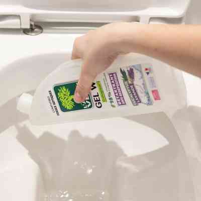 Засіб для чищення унітазу L&apos;Arbre Vert Лаванда та евкаліпт 750 мл (3450601045738) Вінниця