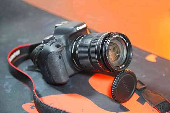 Дзеркальний фотоапарат Canon EOS 750D WiFi + Об'єктив 18-135 STM Дзеркалка.Комплект. Б\У Харків