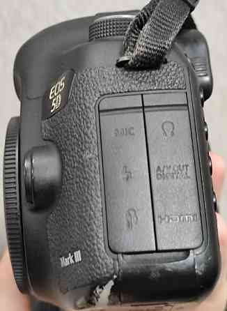 Canon 5D Mark III + оригинальный бустер BG-E11 Харьков