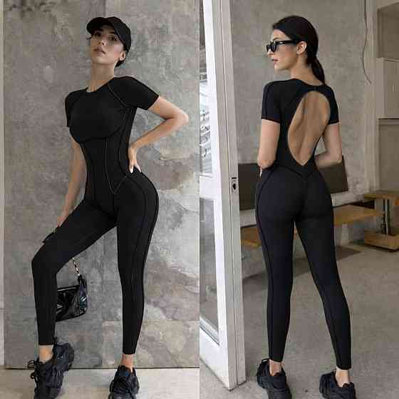 Жіночий стильний моделювальний комбінезон з ефектом утягування мікродайвінг Чорний, 44 Одеса