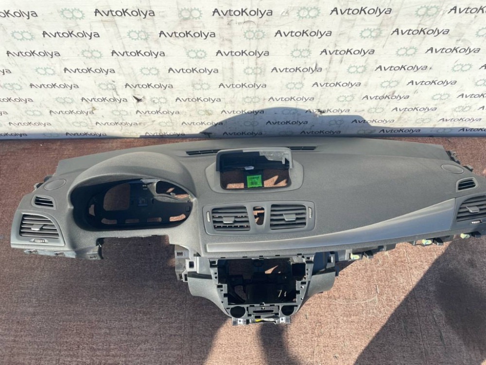 Панель салону передня (торпедо) Renault Megane III 2008-2015 (681002517R) Ковель - изображение 3