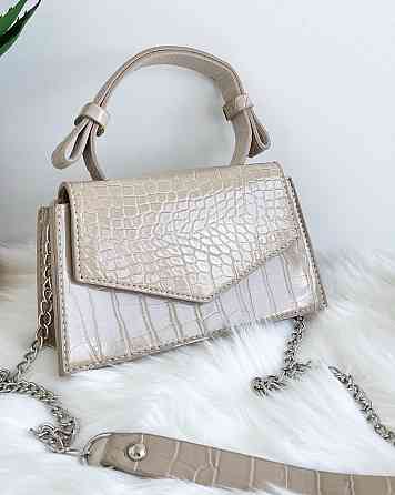 Сумочка клатч женская молодежная яркая через плече сумка Крохатушка одяг Бежевый Киев